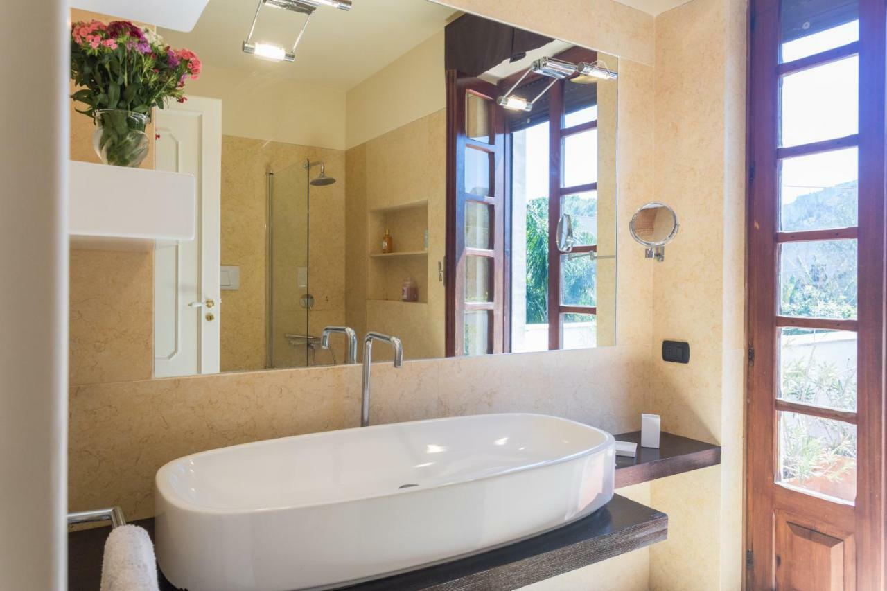 Villa Gabriella - Mondello Ngoại thất bức ảnh